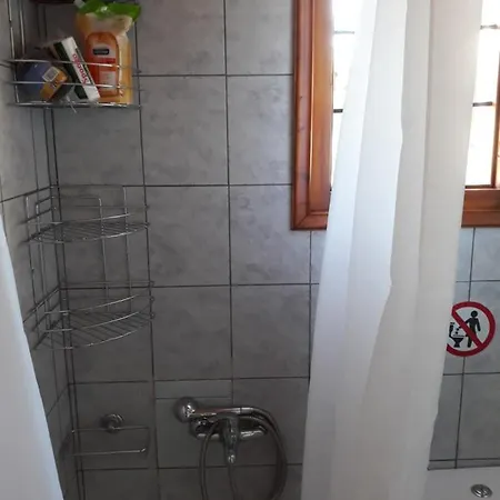 La Petit Chariklia's House Volos
