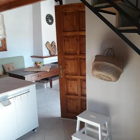 La Petit Chariklia's House Holiday home