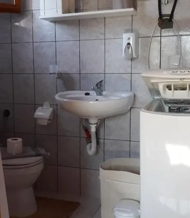 La Petit Chariklia's House * Βόλος